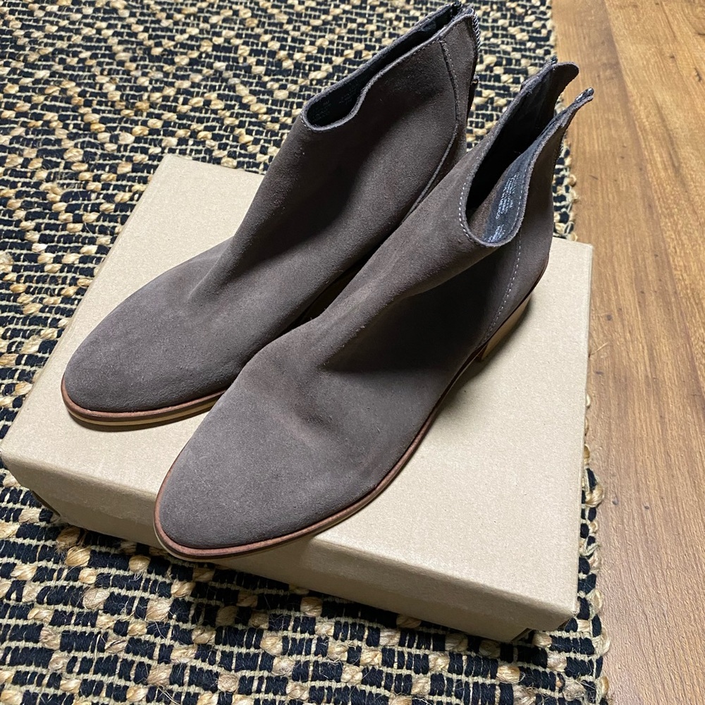 Steve Madden booties